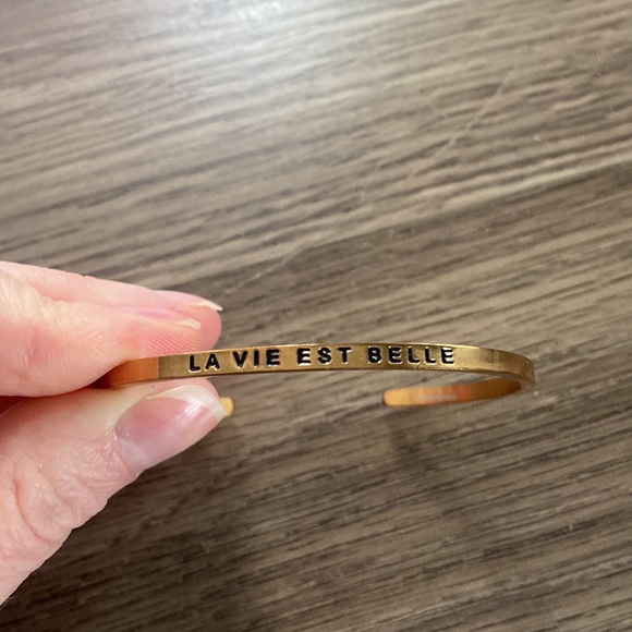 Mantraband in rose gold: la vie est belle - Picture 2 of 3